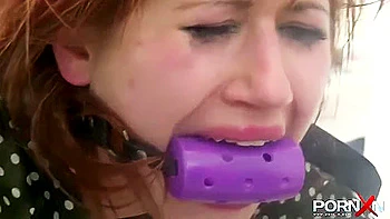 This Hairdresser Doesnt Take Care Of His Hair Only