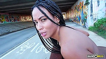 Samantha Cruuz - Fucking In Plane Site