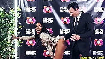 Naughty Ebony Bombshell Breathtaking Adult Clip