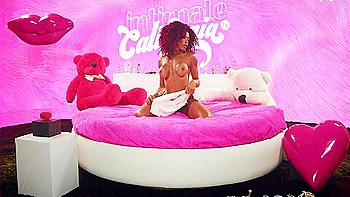 All My Intimacy - Iasmin Santana