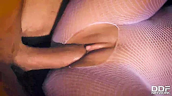 Absolutely Irresistible Chloe Lamour Shares Extreme Bdsm Fantasies With Therapist