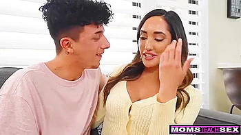 Horny Stepmilf Chloe Wants Stepsons Raw Meat In Her Taco