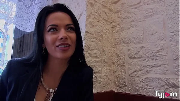 Romanian beauty Shalina Devine really into hard fucking sodomy