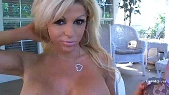 Amateur Wives And Stepmoms