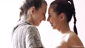 She Invited Her Lesbian Friend To Fuck