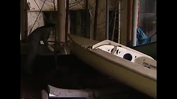 KMZ946-VUPQDAHVLA438979832