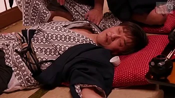 QVZ330-AJCEHUURED121175695