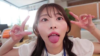 x1x402B0FE351EEED532D