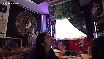 An Innocent College Girl Who Knows Nothing Of The World Gets Lost In An Aphrodisiac Sex Party. A Crazy Creampie Orgy. Yuuhi Shitara