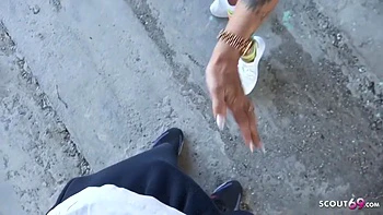 Stepmommy Valentina With Big Jugs Talk To Assfuck At Street Casting - Gina Valentina