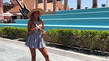 Sideboob Top And A Shirt - Agatha Vega