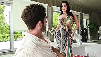 Milf With Massive Curves Gets What She Want