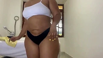 BBW Nurse Katrina4deluxe Shows Everything On Camera - Big Ass Amateur Voyeur