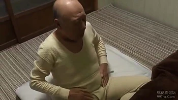 057-youth-with-areare-qis