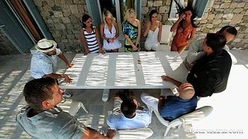 Nicole Evans Sits on a Guys Dick and Gets Speed Fucked for an Orgasm - Private Porn Sex Videos