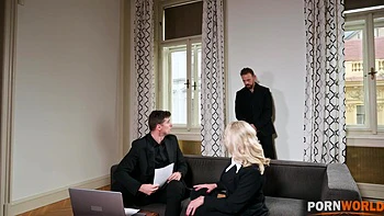 Sex Crazed Brittany Bardot Gets Covered In Cum After DP Foursome GP2577