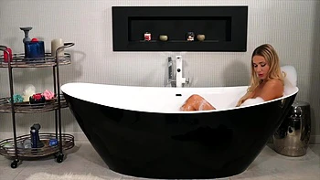 A warm maze - Jacquie et Michel TV