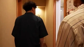 x3x758672964D98132956