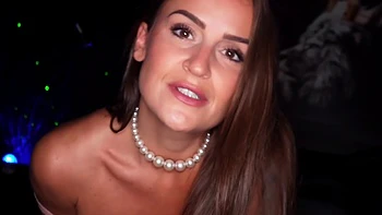 la divine anna reine de la baise