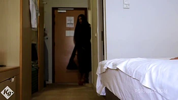 The Kashmiri Mistress Has An Affair With Her Asian Stud