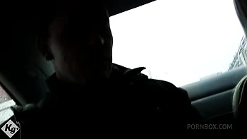 Horny Rocker Slut Wants To Fuck After Her Taxi Ride