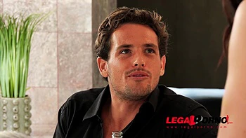 Extremely hot glamour babe Aidra Fox gets her wet pussy fucked deep & hard GP734