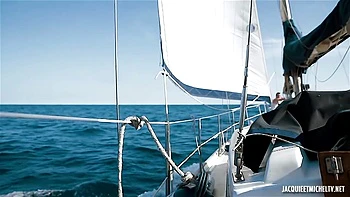 Coquette, 27, handles the art of the trio like no one else! - Jacquie et Michel TV