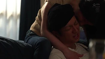 x1xCD240EED8C1927B579