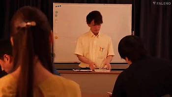 KFGTNDDZHAYYLHXGNQ42FNS131