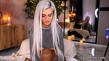 Babe Dirty Talking While Sucking Her Dildos