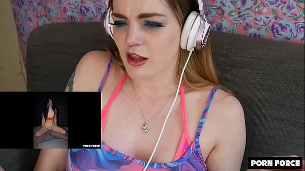 Carly Rae Summers Reacts to ROUGH POWER FUCK MAKES HER BRAIN MELT - PF Porn Reactions Ep IV