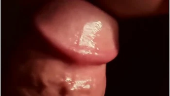 Closeup Blowjob Nice Dickhead & Cumshot - Luce Avery