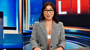 Breaking News: She Wants To Bang