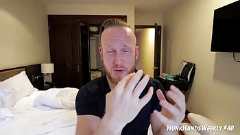 Chesty Mommy Gives Blowjob Sweet Young Bud 002: Big Tits, Teen  Big Ass Porn