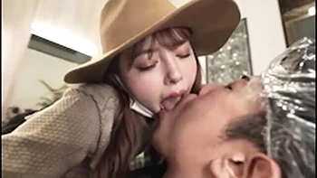 00463,Naughty porn with guys and girls