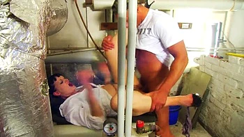 Plumber fucks German cutie and cums in her mouth