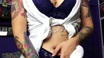 Spook: Amateur, Fansly  Striptease Porn