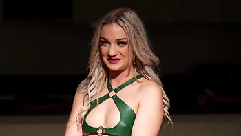 An English course and more if affinity - Jacquie et Michel TV