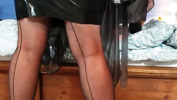 Amateur Milf Wanilianna Masturbates with Dildo in Stockings & High Heels - Homemade Pussy Show