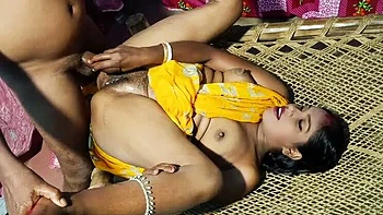Desi Bhabhi Hardcore Fucked Rough By Jijaji - Indian Family Sex HD