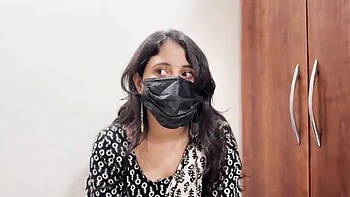 Desi Step Aunt Alone in Room Caught Nude by Nephew - Hindi Audio 4K Porn