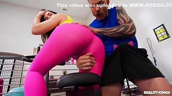 Ivy Irelands With Big Cocked - Scott Nails