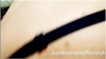 James Band And Julie Holly - Seance Photos Qui Devie En Creampie Pour La Belle Mere 3-3