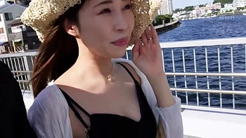 trkinjiraretakoinaka-yuri-025