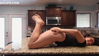 Hairy Pussy Queefing And Farting On The Kitchen Counter - Darling Rosette