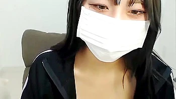 Erotic live chat with cute beautiful girl