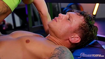 Mih Ninfetinhas Fiery Desire In An Ebony Gym Romance