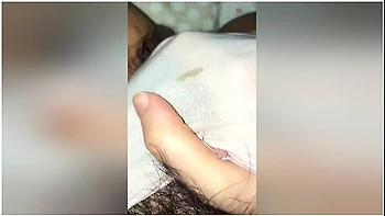 Watch A Japanese Amateur Masturbate For 20 Minutes? My Pants Got Wet [homemade]