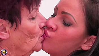 Loves Stepmom Xxx By