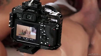 Gina Valentina And Tommy Gunn - Wants Something Of That Stepdaddy Porn